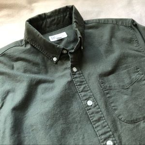 Gap Men’s Button Down